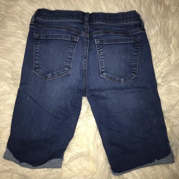 LOFT Denim Shorts - Picture 2 of 6